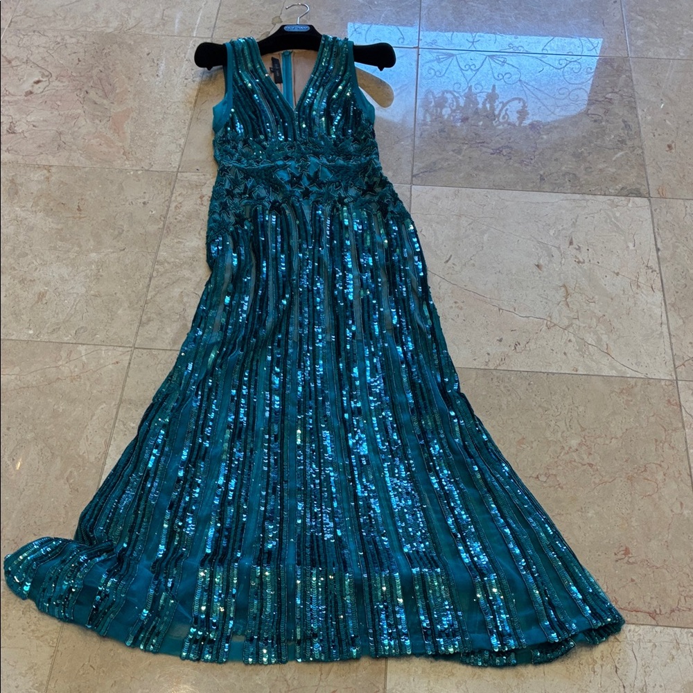 💗💗💗💗Elie Saab Turquoise Sequin Maxi Dress💗💗💗💗 - Picture 5 of 8